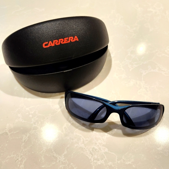 1990s CARRERA Clyde 57E Made in Italy Dark Blue Rectangular Sunglasses 66-18-115 - Picture 1 of 11